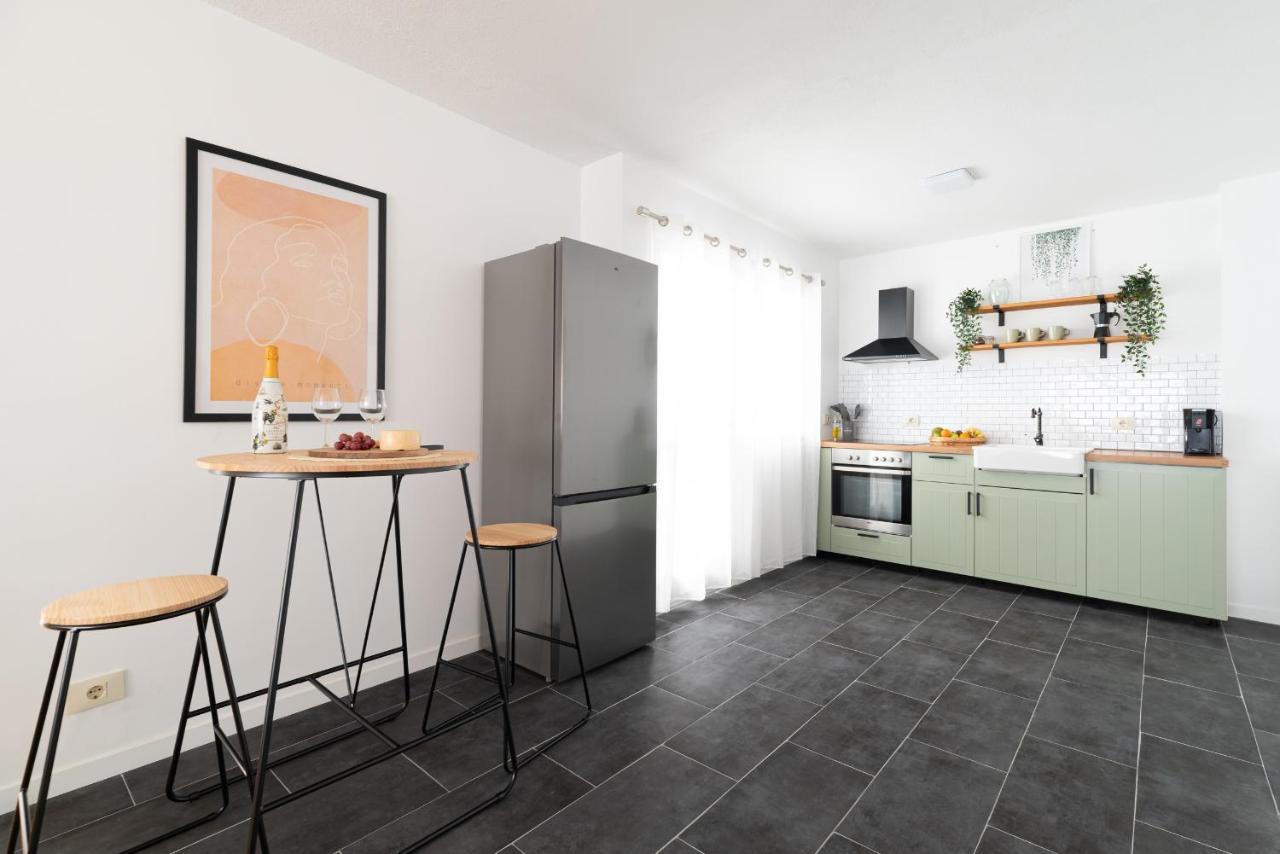 Moderno Apartamento Con Parking Apartman Vigo Kültér fotó