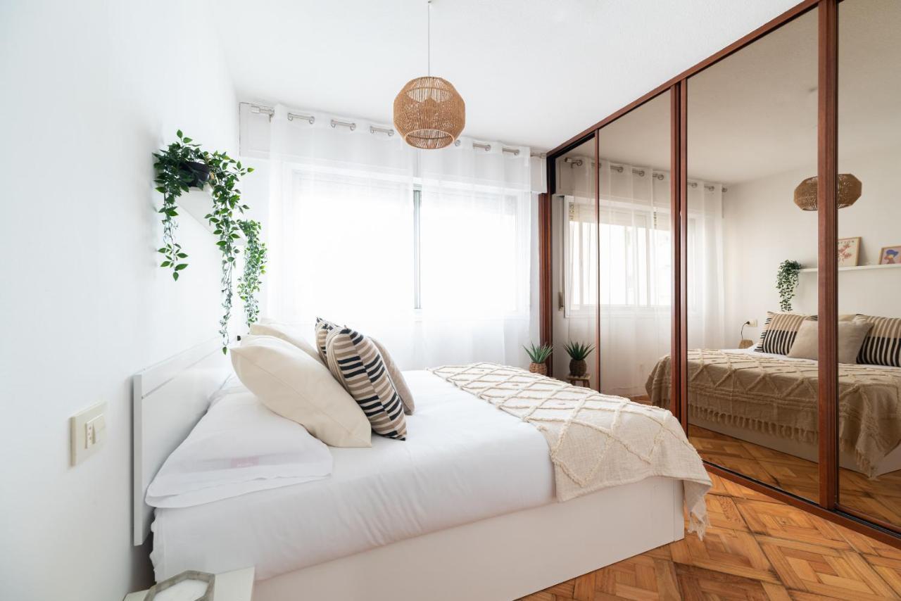 Moderno Apartamento Con Parking Apartman Vigo Kültér fotó