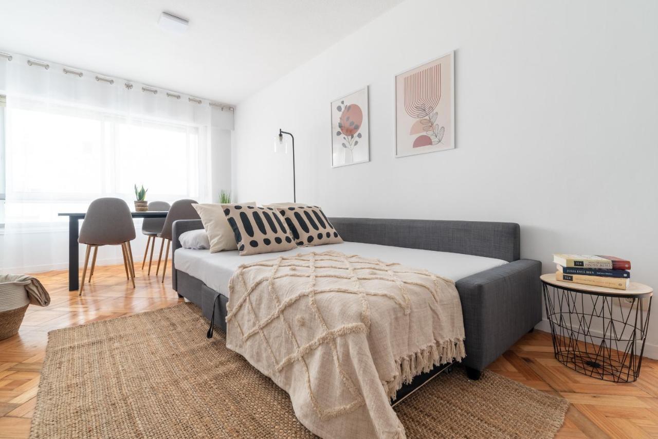 Moderno Apartamento Con Parking Apartman Vigo Kültér fotó
