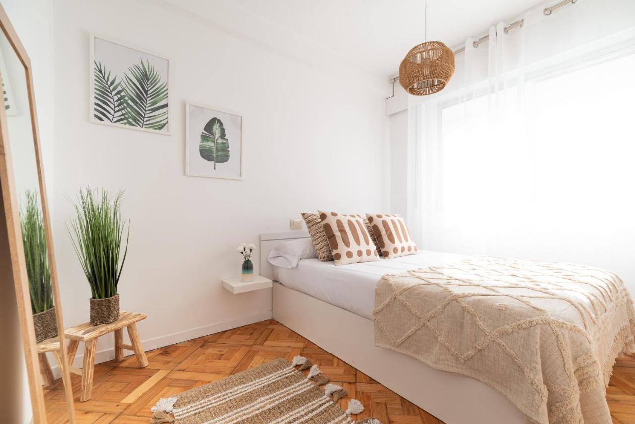 Moderno Apartamento Con Parking Apartman Vigo Kültér fotó