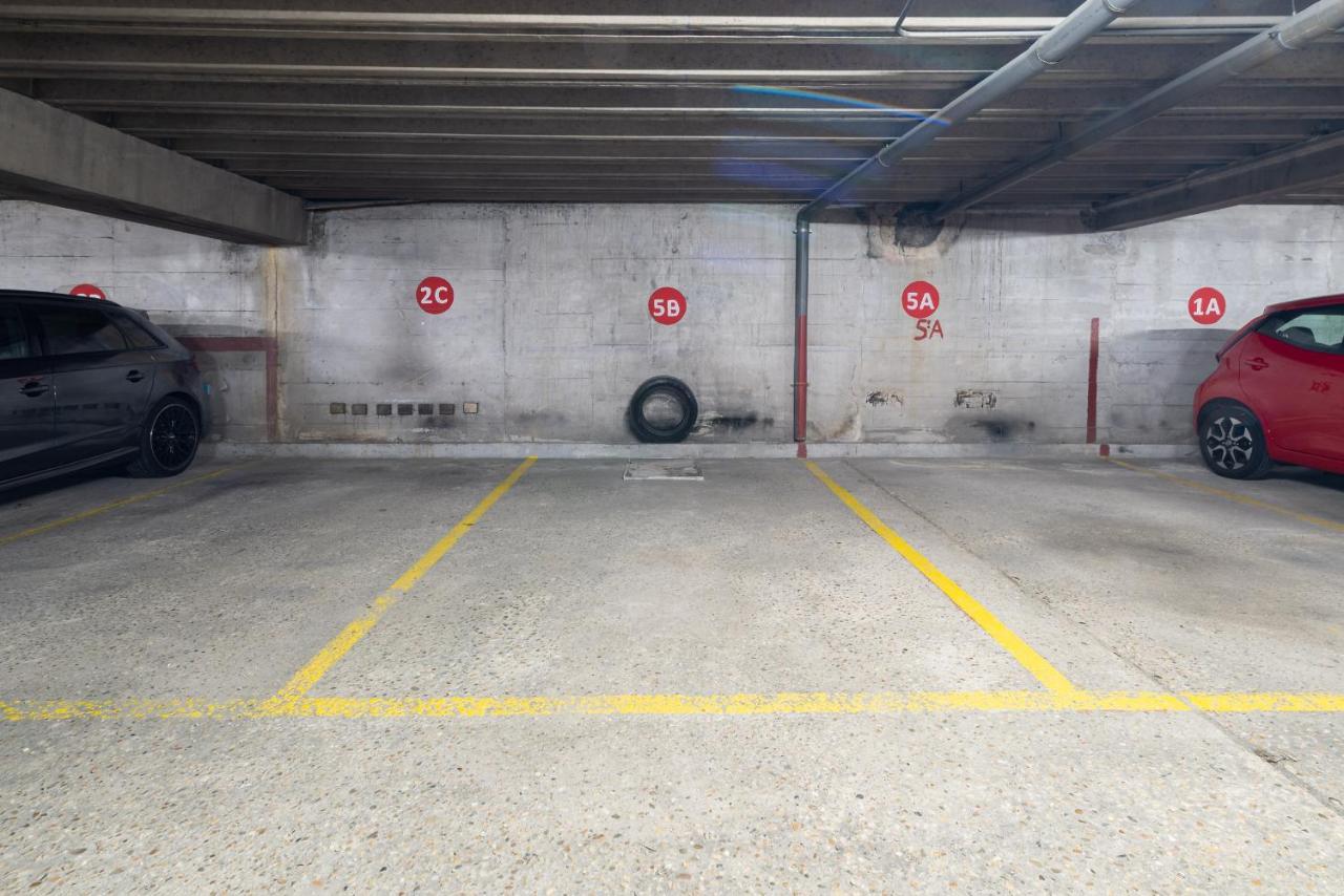 Moderno Apartamento Con Parking Apartman Vigo Kültér fotó
