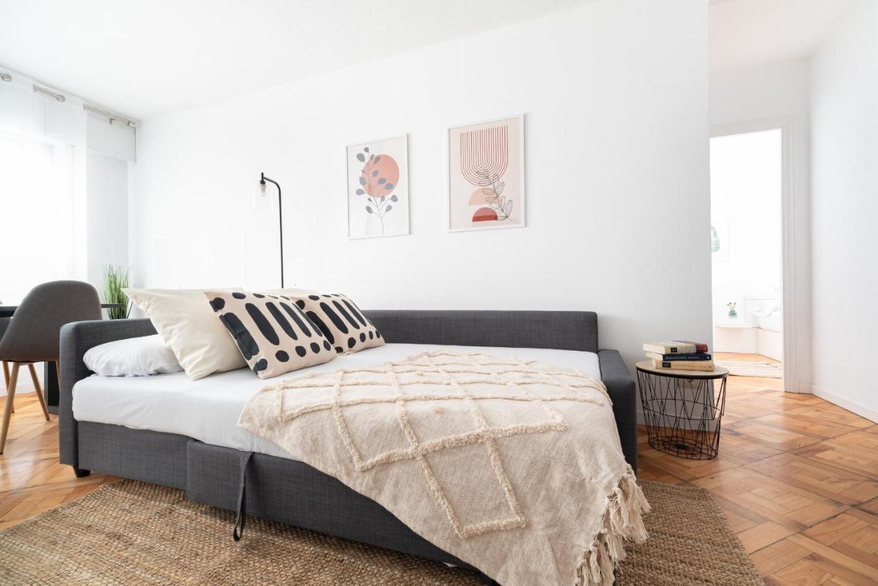 Moderno Apartamento Con Parking Apartman Vigo Kültér fotó